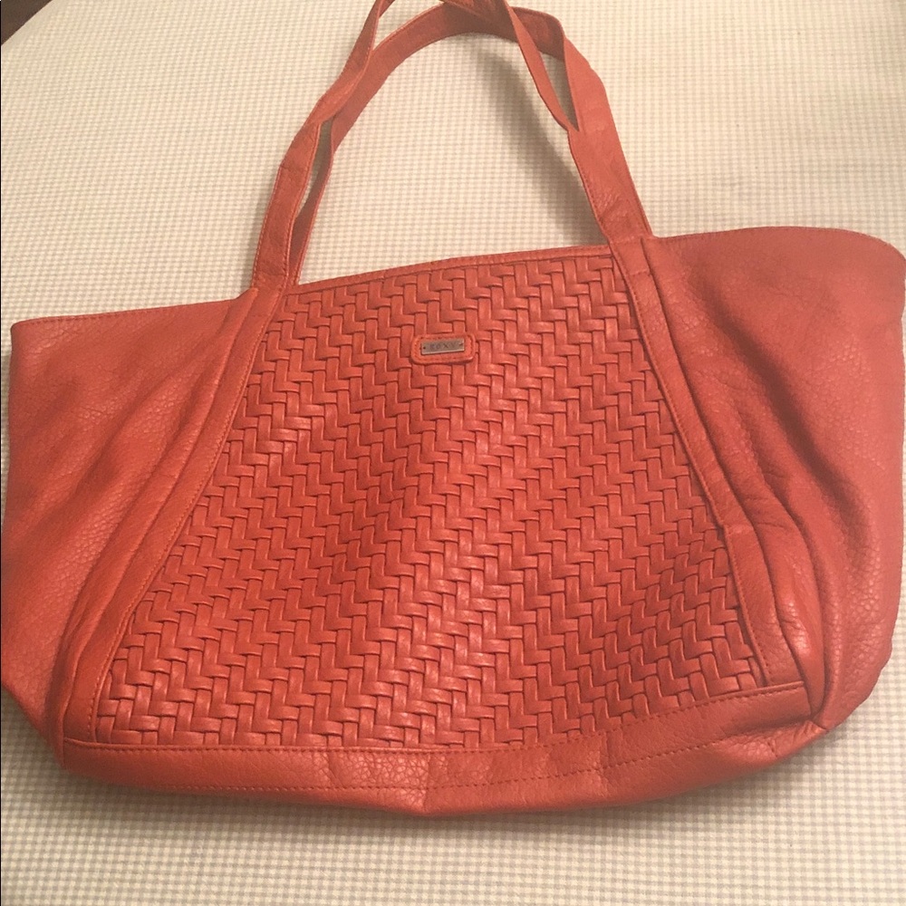Roxy Vibrant Red Woven Large Tote Zip Closure Double Handles Lightweight #955